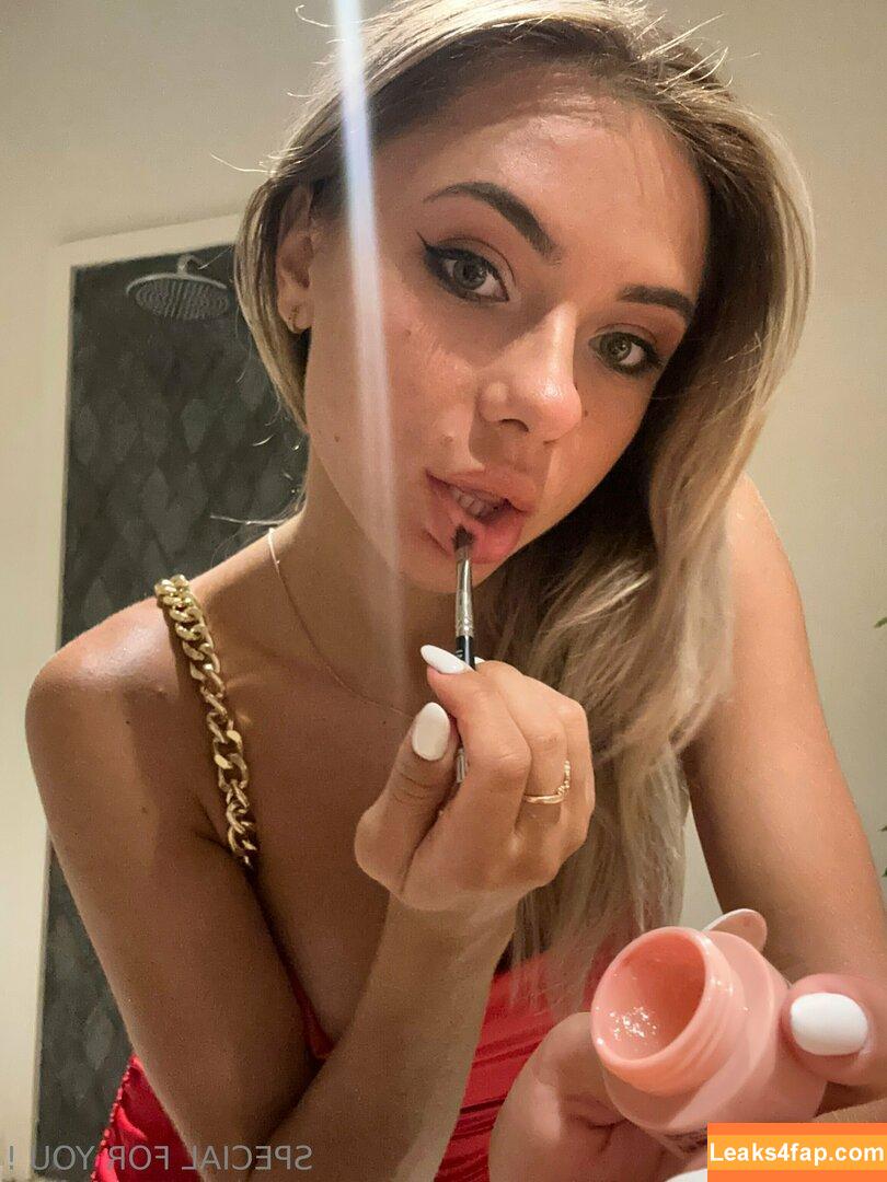 sugar.andriana /  leaked photo photo #0010