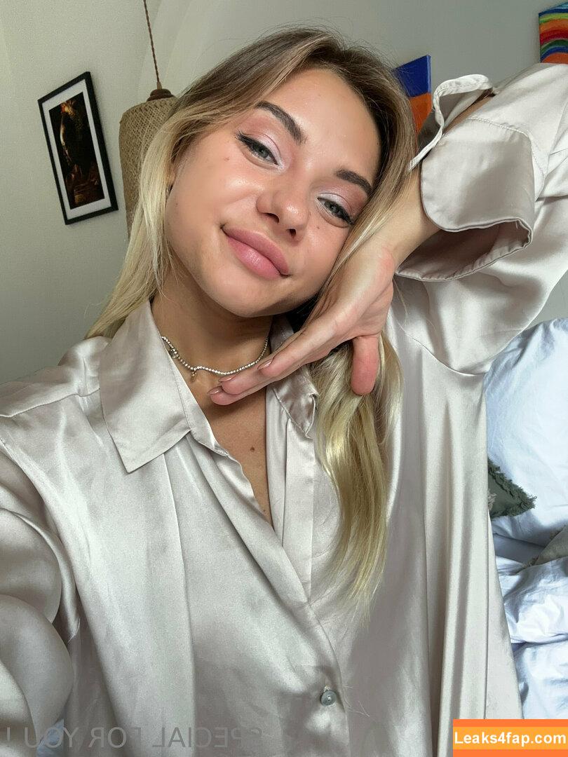 sugar.andriana /  leaked photo photo #0045