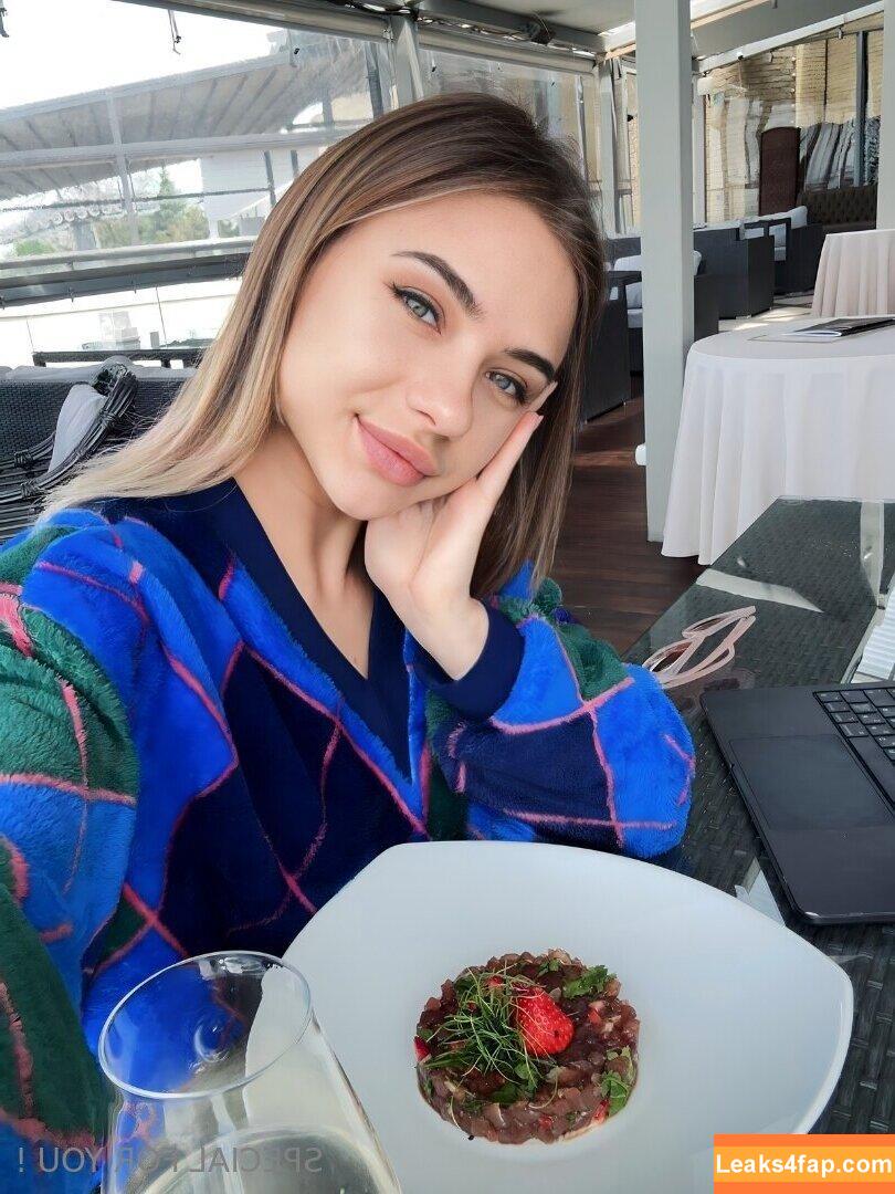 sugar.andriana /  leaked photo photo #0060