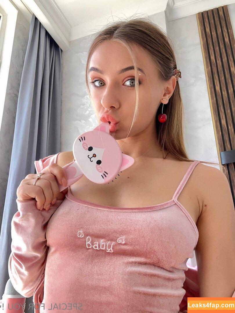 sugar.andriana /  leaked photo photo #0072