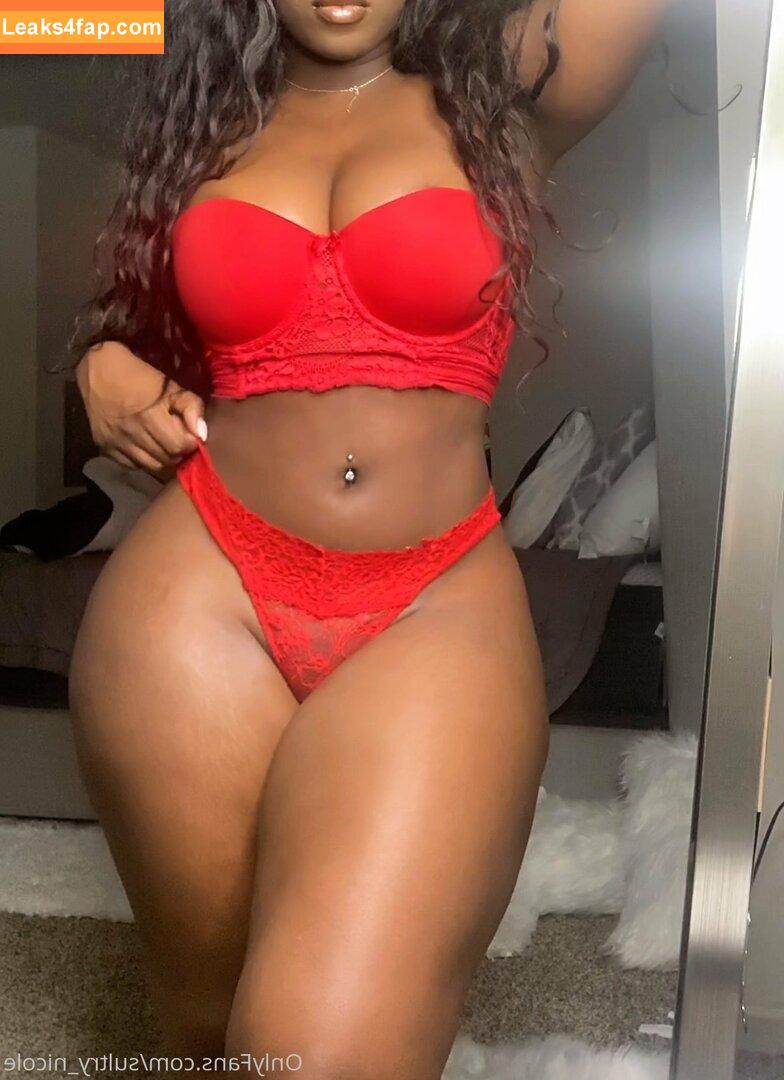 sultry_nicole / sultrynicole leaked photo photo #0097