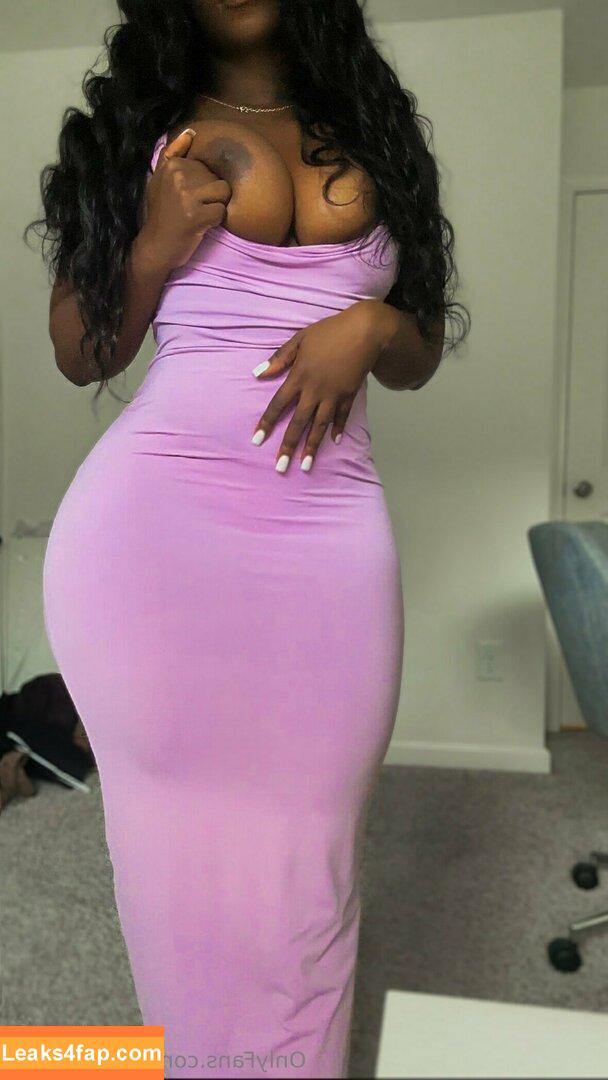 sultry_nicole / sultrynicole leaked photo photo #0157