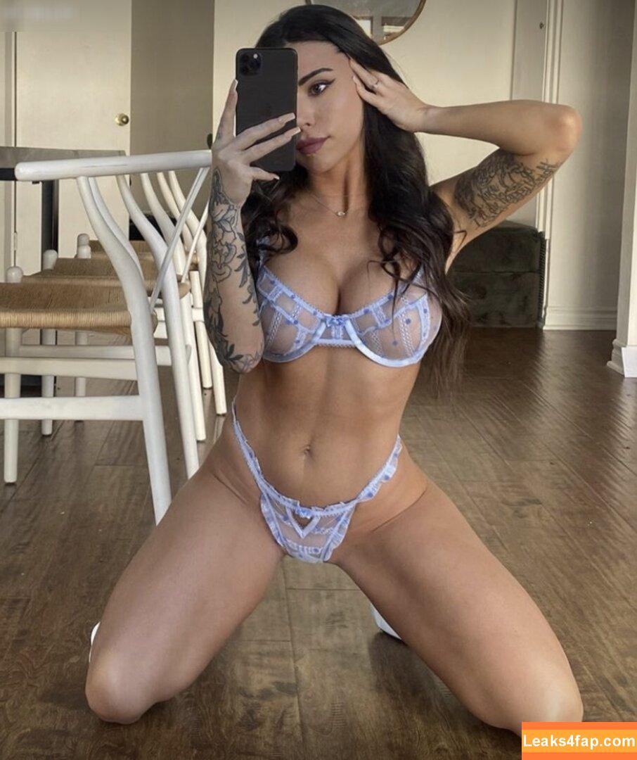 Suttin / aintthatsuttin / thatgirlsuttin leaked photo photo #0101