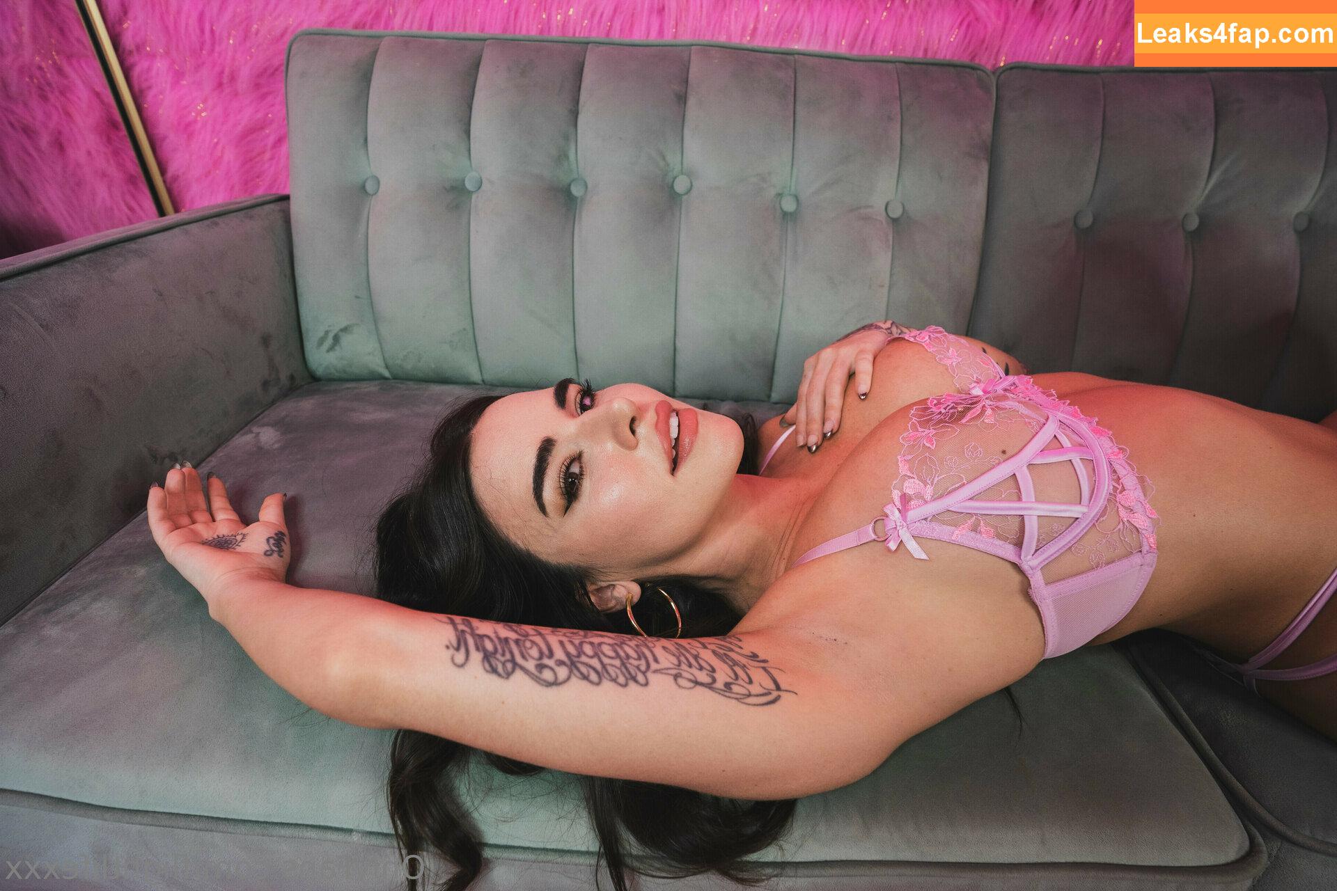 Suttin / thatgirlssuttin / thatgirlsuttin leaked photo photo #0264