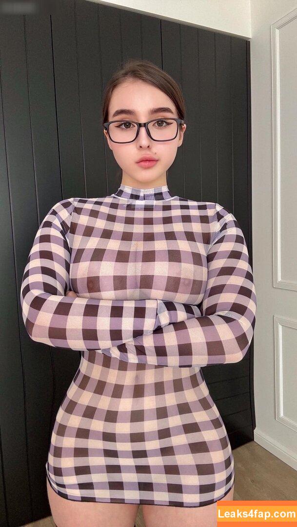 Suzanna Joy /  leaked photo photo #0015