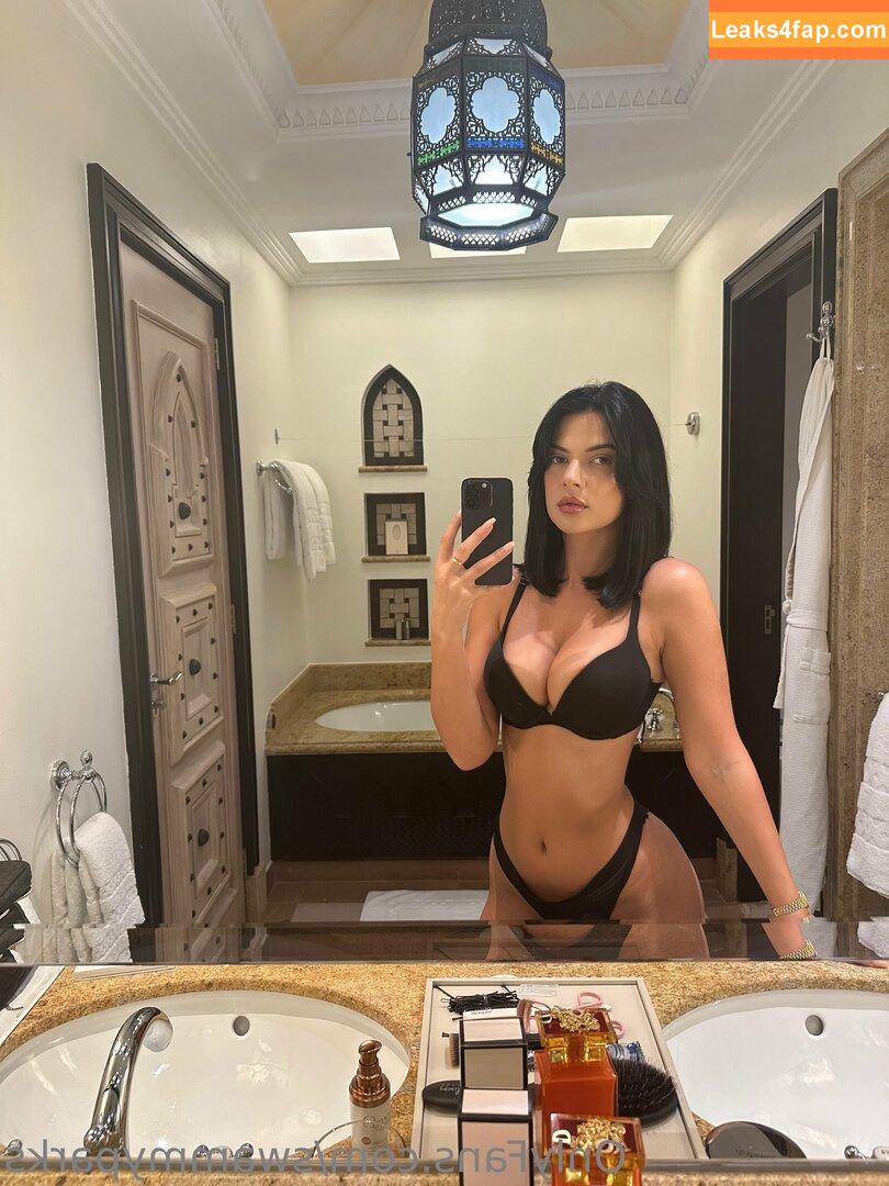swammyparks /  leaked photo photo #0007