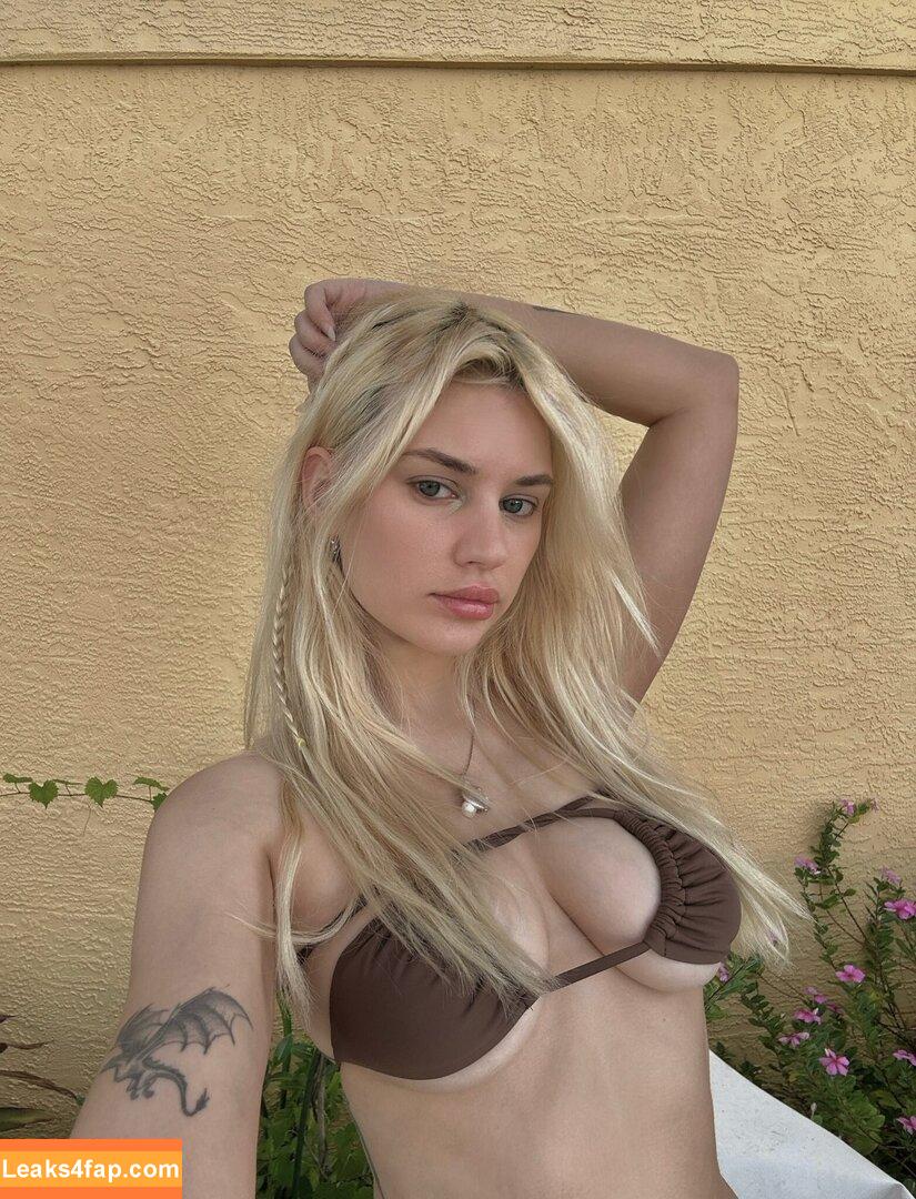 swordgirlfriend / b.r.e.y / swordgirlfrend leaked photo photo #0104