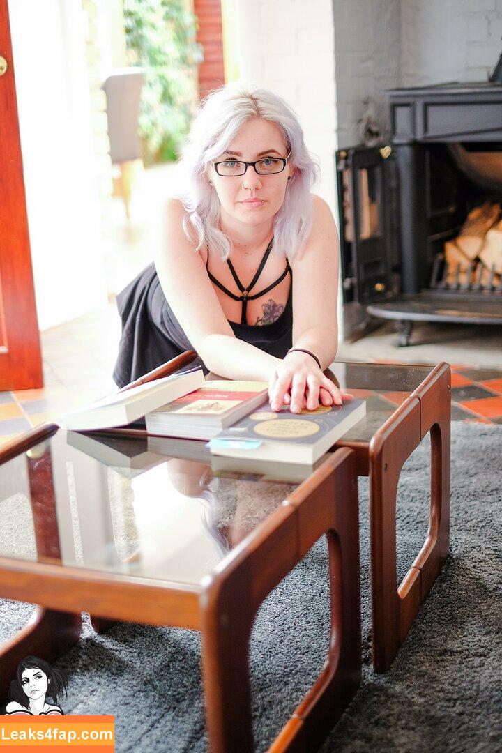 sylvermoon / sylver.moon leaked photo photo #0108