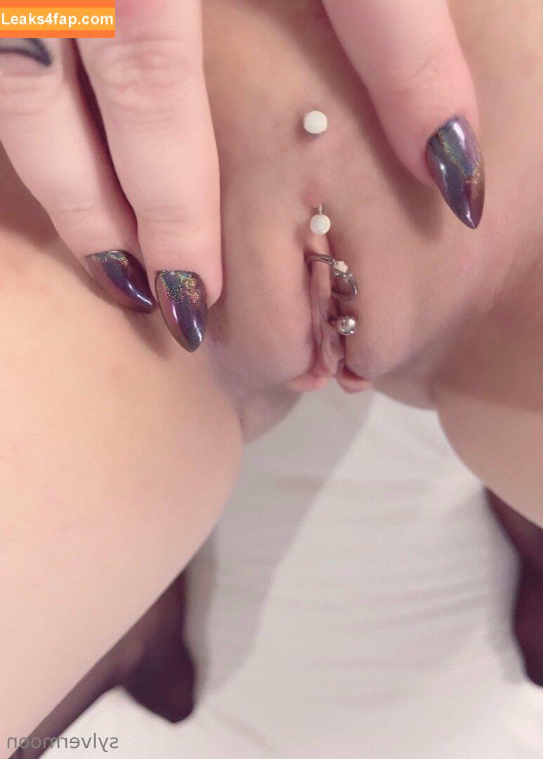 sylvermoon / sylver.moon leaked photo photo #0159