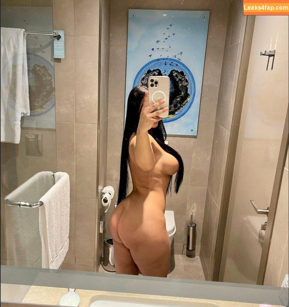 t_deia /  leaked photo photo #0015