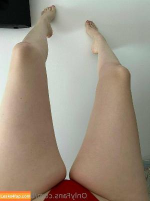 Tallbunnyy photo #0051