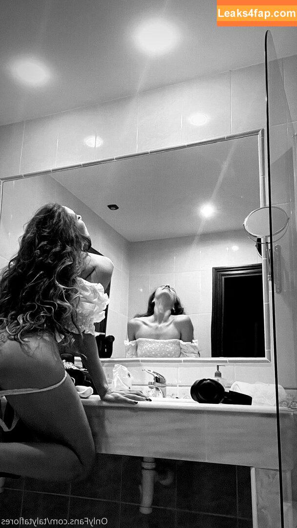 Talyta Flores / talytaflores слитое фото фото #0024