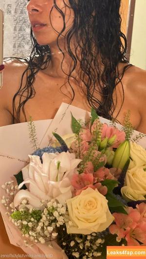 Talyta Flores photo #0034