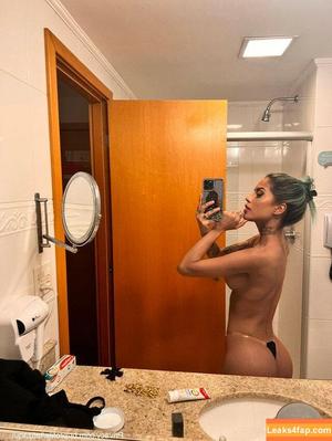 Tati Zaqui фото #0237