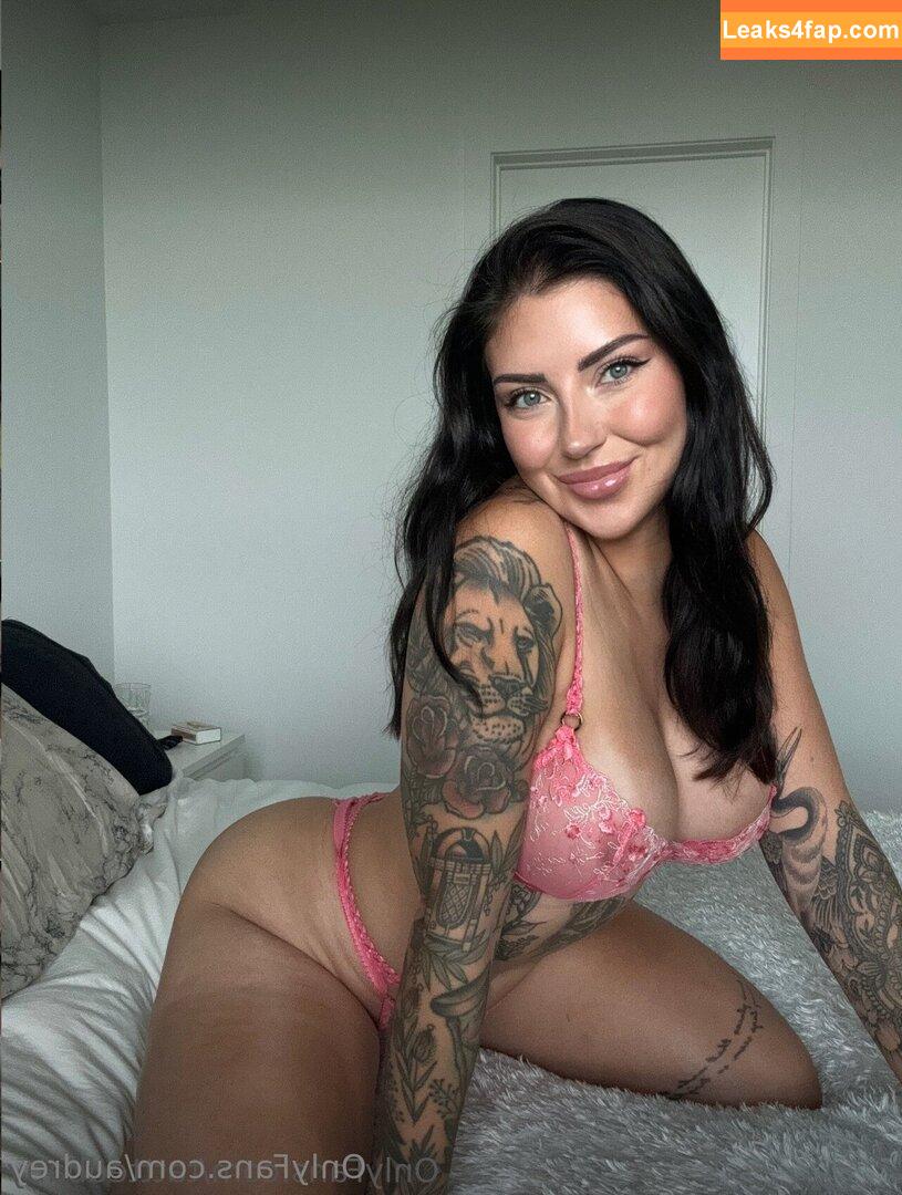 tatttedbaby /  leaked photo photo #0003