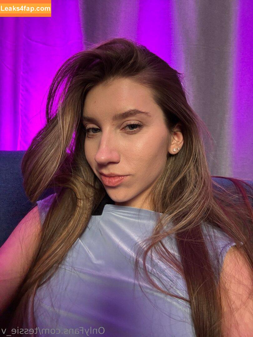 tessie_v /  leaked photo photo #0001