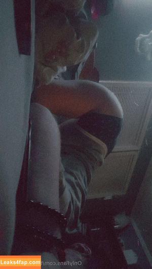 thaofficialkatie photo #0005