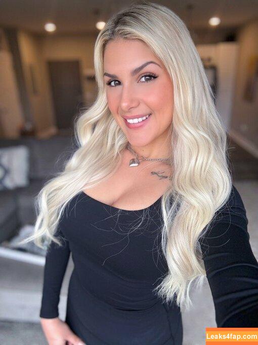 thatbrazilianblonde / caterinathome / https: leaked photo photo #0053