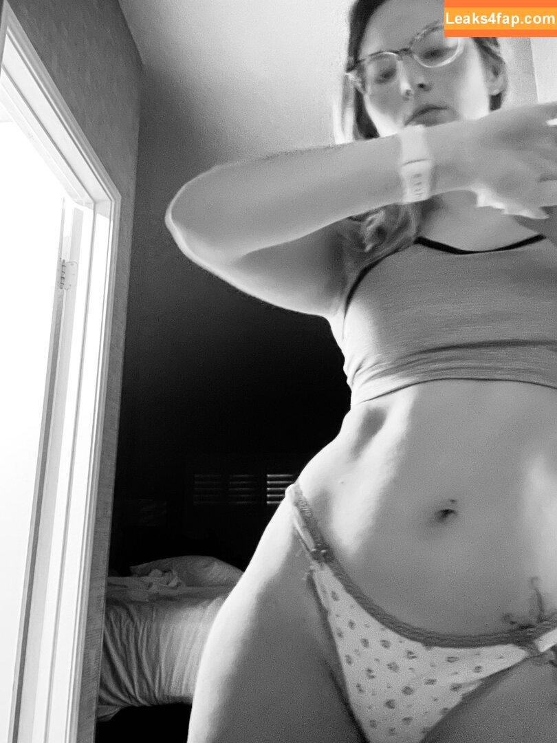 thaternurse / adele_raines / dermalinz leaked photo photo #0047