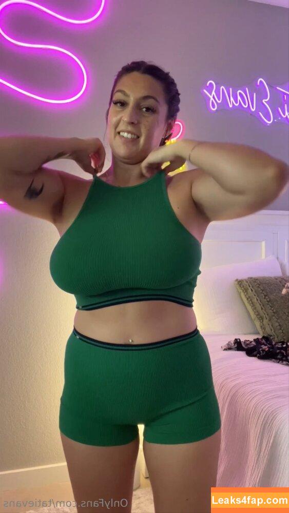 thatgirltati_ / https: / thtgirltali / xoxo_t leaked photo photo #0219