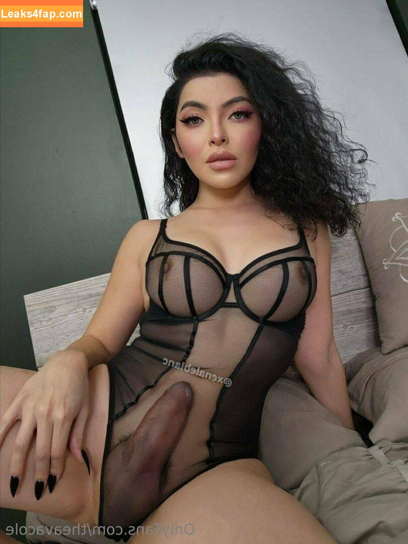 theavacole /  leaked photo photo #0105