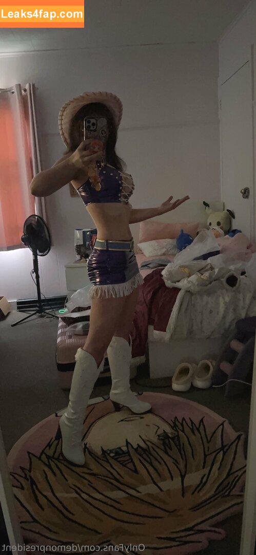 TheAwakened_ / Eclair Marie / NamiGod leaked photo photo #0227