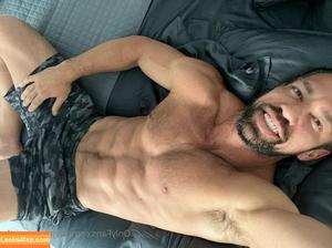 thejohnnycastle photo #0041