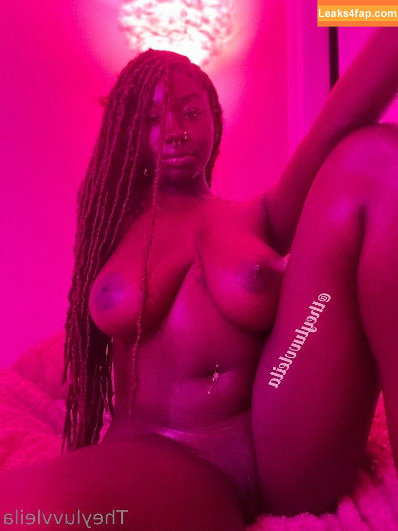 theyluvvleila / theyluvv.leila leaked photo photo #0090