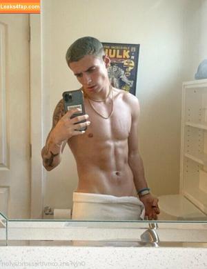thezachclayton photo #0006