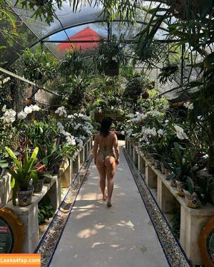 Tiana Destinee photo #0002