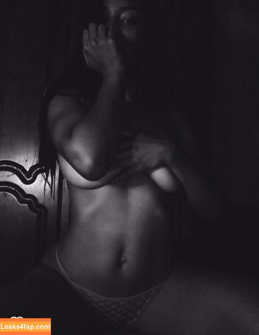 Tibuuul / xxhighforthisxx leaked photo photo #0015