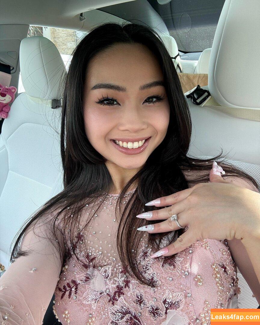 _tiffles / anyuser / tiffanynhoe / tiktok / twitch leaked photo photo #0078
