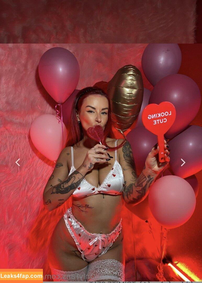Tinzeofficial / Tinze leaked photo photo #0016