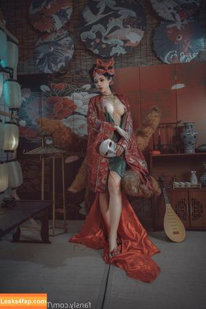 TiTi cosplay фото #1712