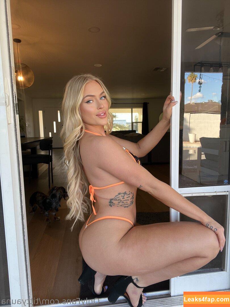tittyauna /  leaked photo photo #0015