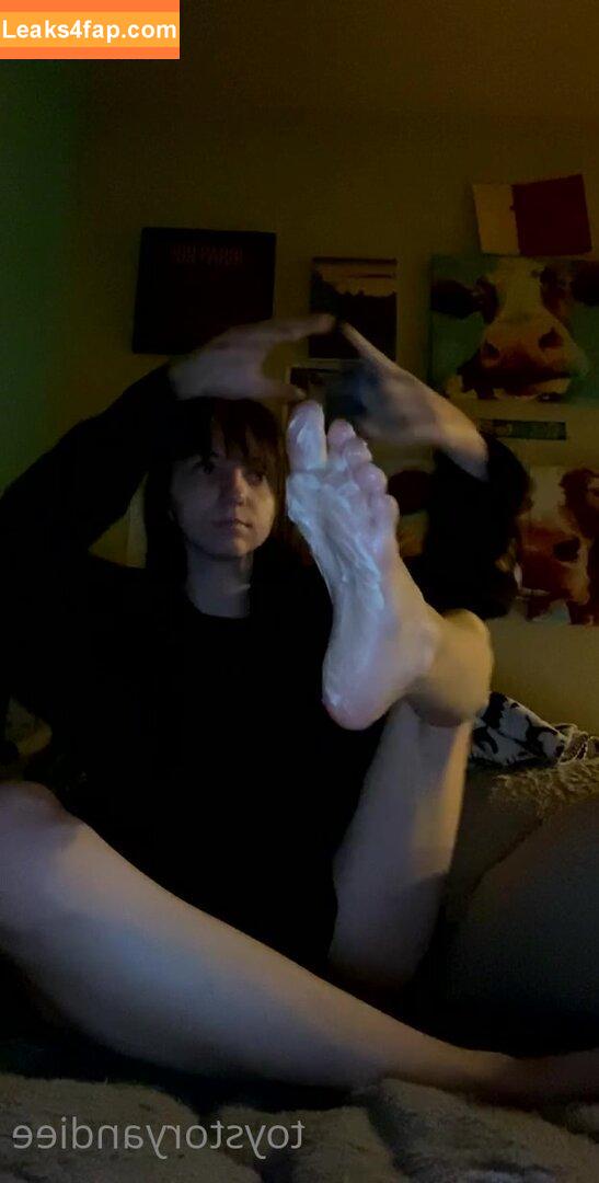 ToyStoryAndiee / JustinTheTortle / andie.out.here leaked photo photo #0121