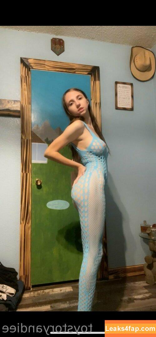 ToyStoryAndiee / JustinTheTortle / andie.out.here leaked photo photo #0176