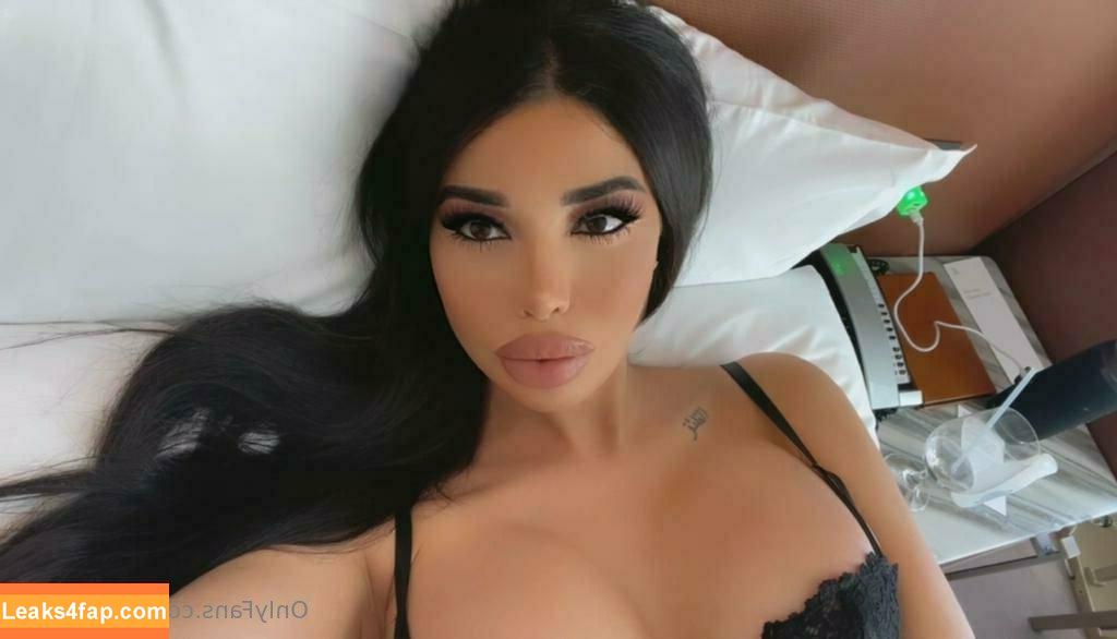 trans_nyla / nylacaselli leaked photo photo #0032