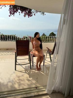 trans_nyla photo #0215