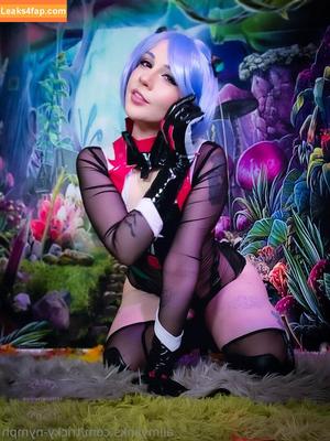 trickynymph photo #0039