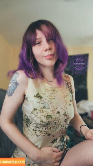 trickynymph photo #0068