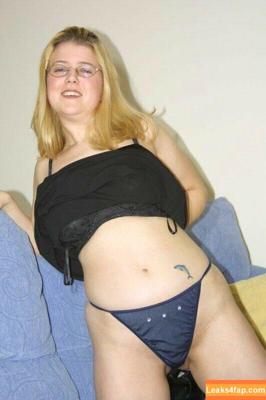 Trinity Uk / Naughty Trinity / Trinity bukkake / _trinityengland / trinitytelues leaked photo photo #0019