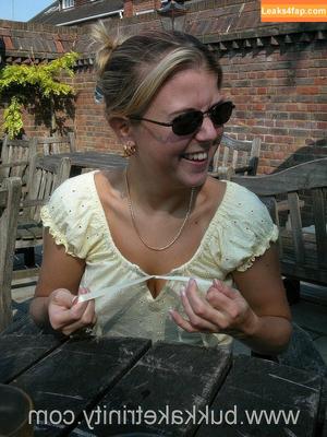 Trinity Uk photo #0102