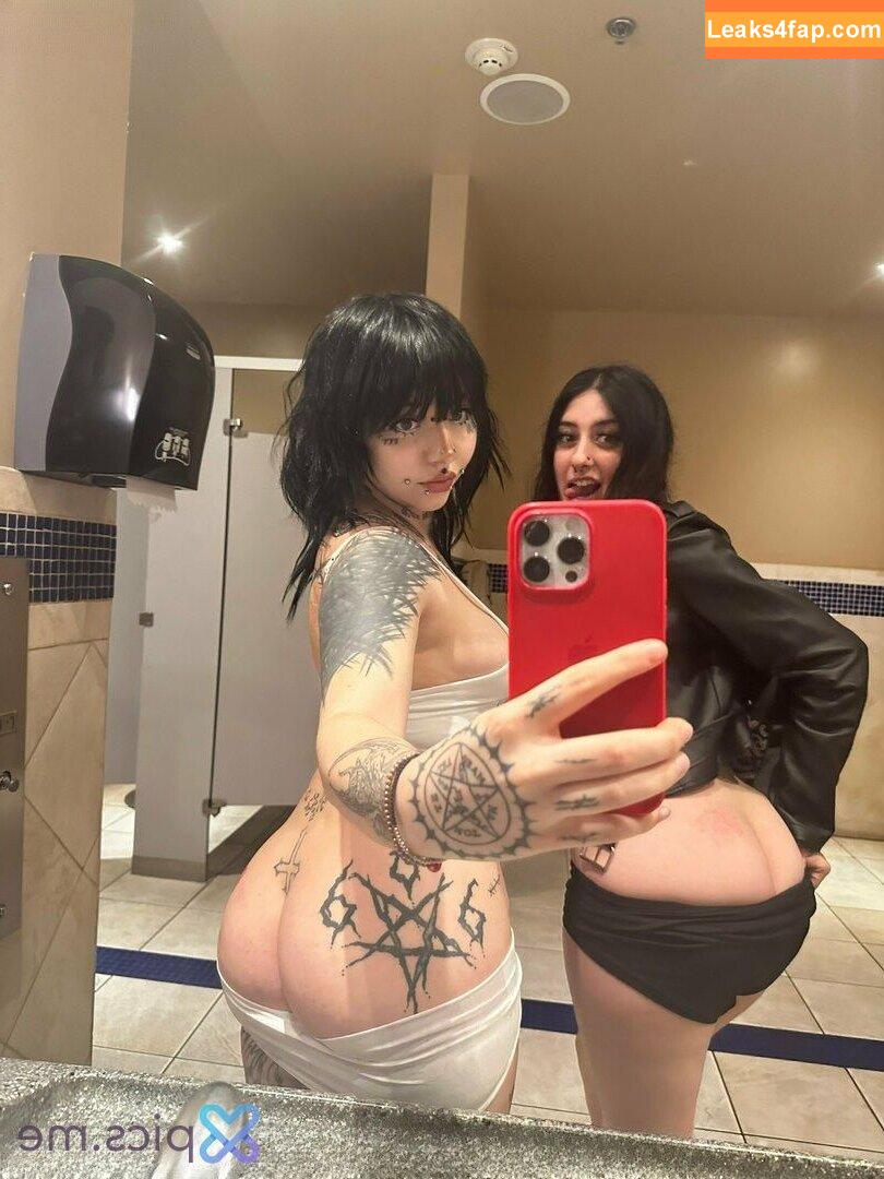 triplexceleste / thetriplex_celeste / triplex_celeste leaked photo photo #0024