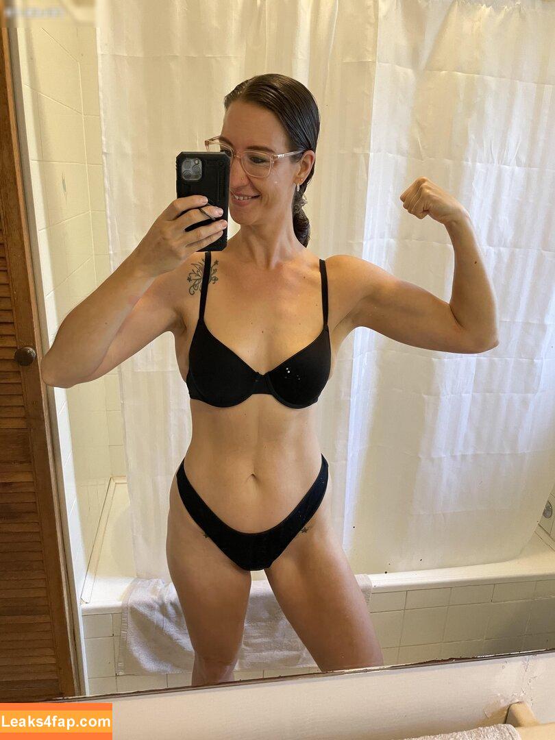 trishaslife / _pleasuretoyqueen / https: / pleasuretoyqueen leaked photo photo #0060