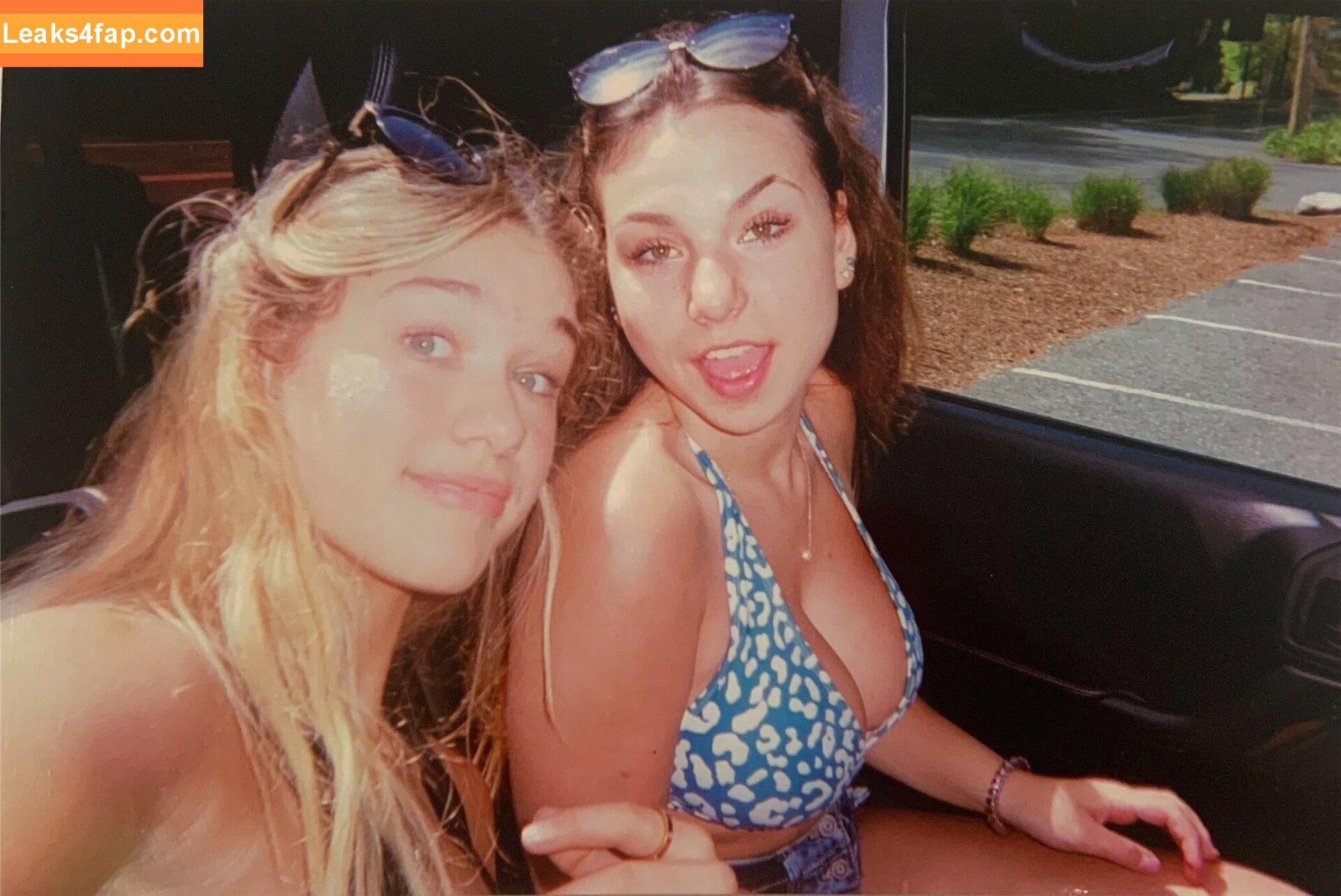 ___u_l_i.a_n_a___ / ____u_l_i.a_n_a____ leaked photo photo #0008