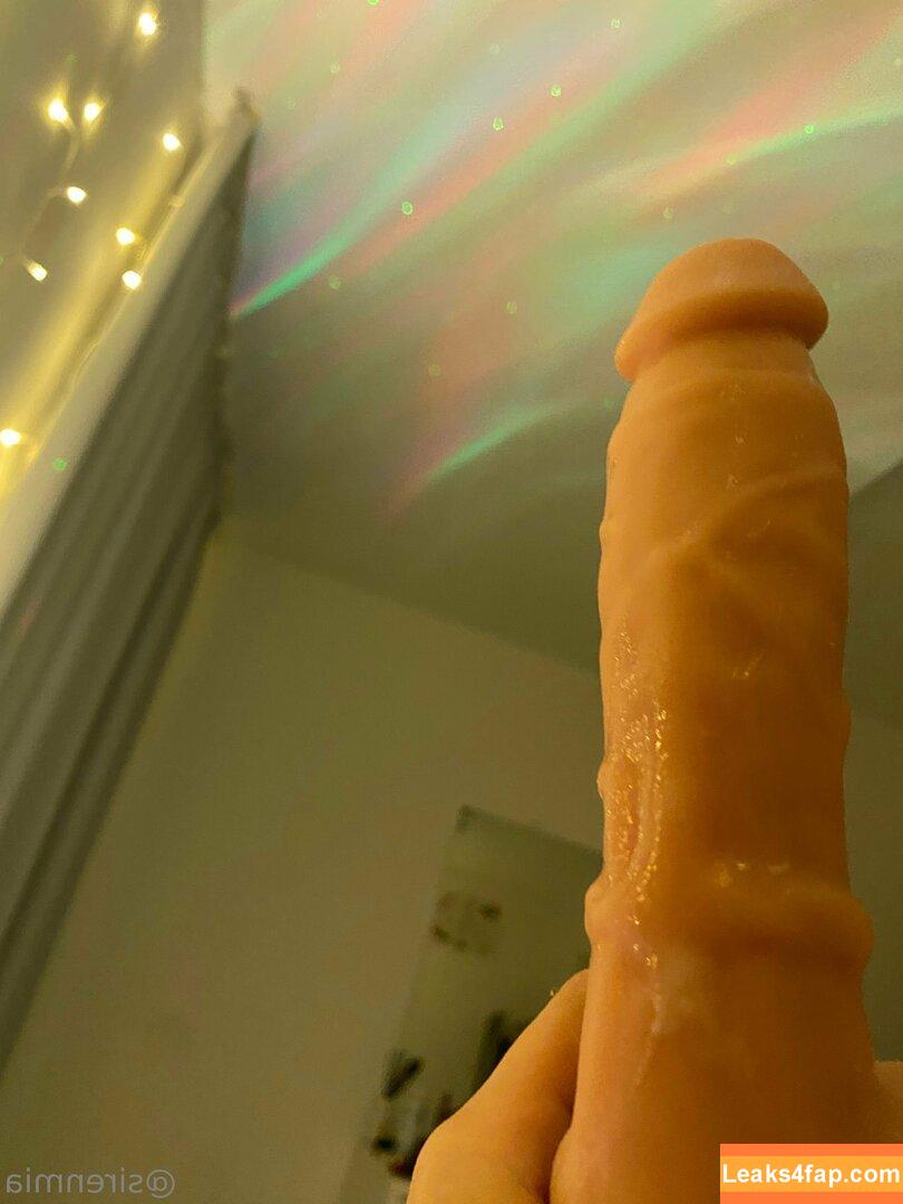 ucanthandlemia /  / hernewyorkedit / sirenmia / ucanthandlemia2.0 leaked photo photo #0027
