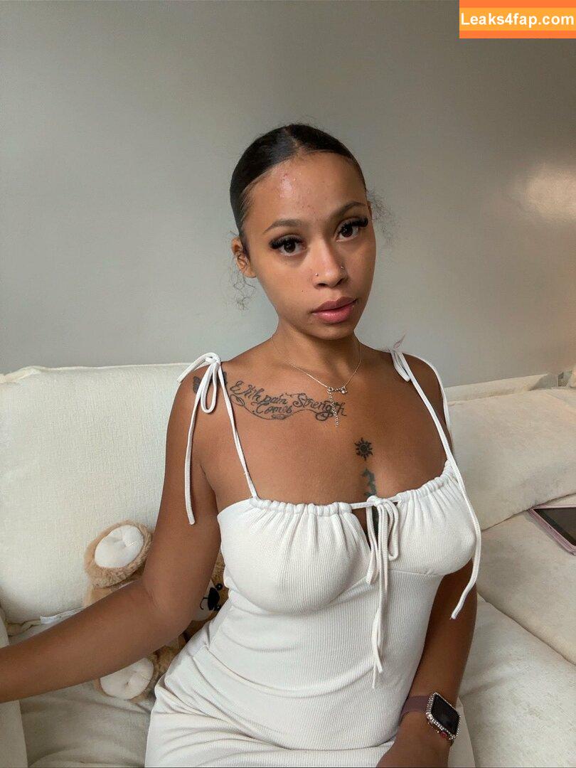 Ugly.arii / notugly.ari_ leaked photo photo #0002