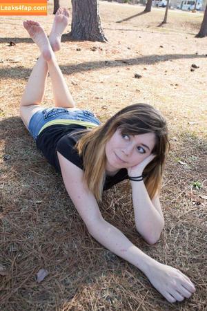 Uncanny Megan photo #0088