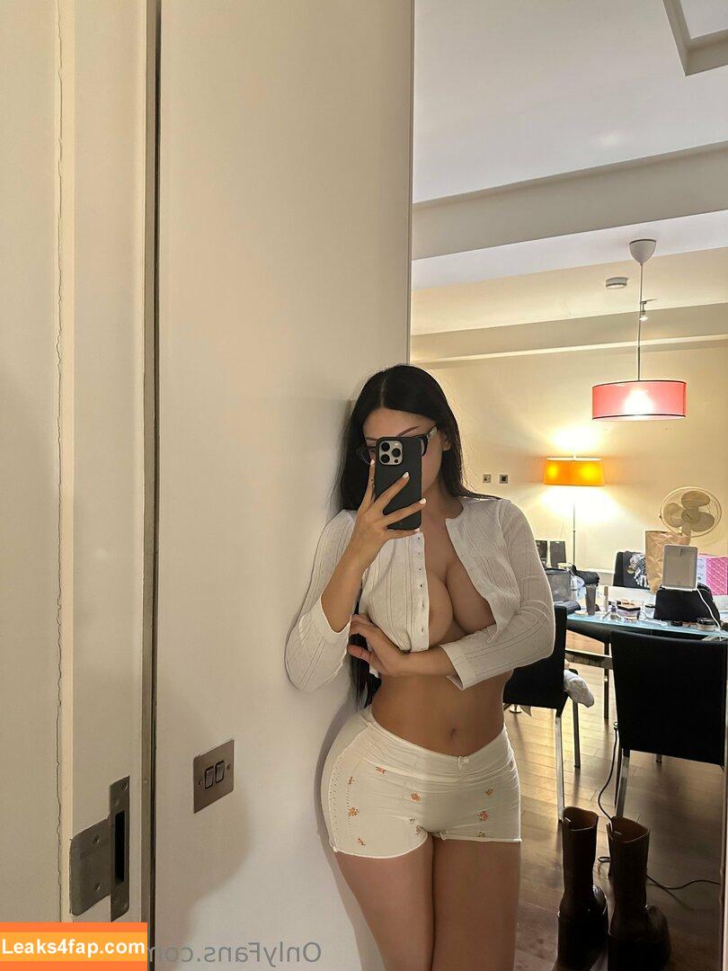 Valentina Olivas / Imaginary_Confusion2 / olivasvalentina / valentinababez / valentinaolivas leaked photo photo #0114